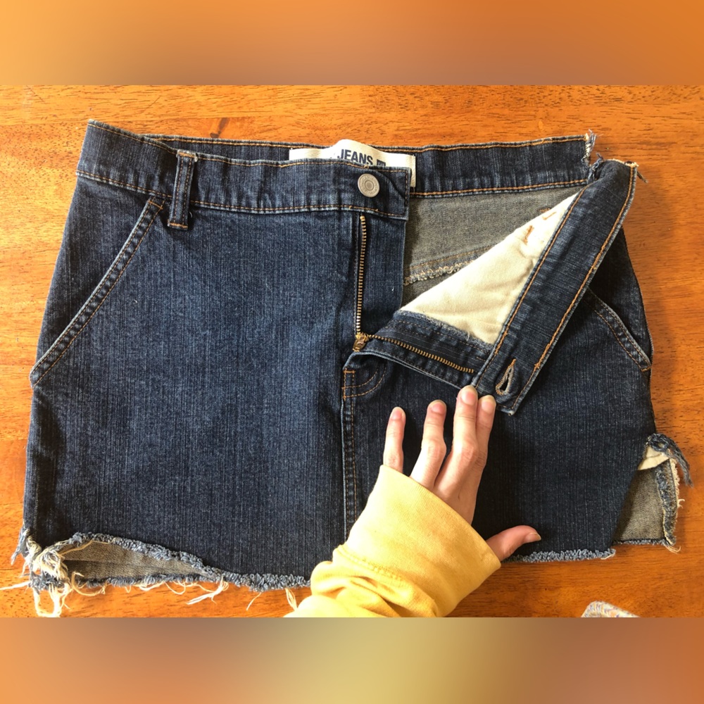 Distressed Gap Jeans Stretch Raw Hem Denim Jean Mini Skirt Size 6